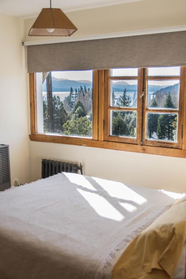 Pajaro Azul Bed & Breakfast San Carlos de Bariloche Ngoại thất bức ảnh