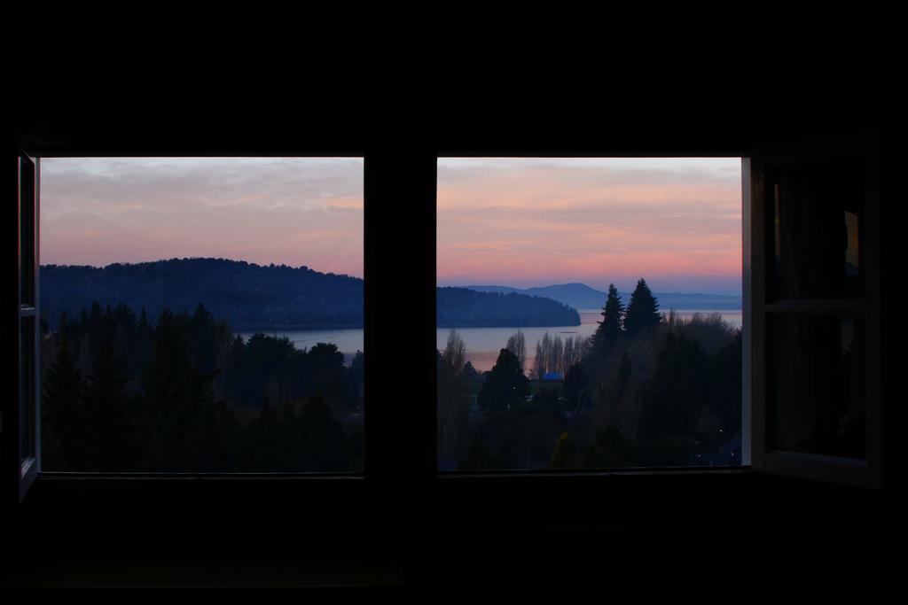 Pajaro Azul Bed & Breakfast San Carlos de Bariloche Ngoại thất bức ảnh