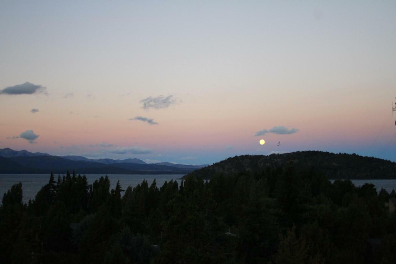 Pajaro Azul Bed & Breakfast San Carlos de Bariloche Ngoại thất bức ảnh